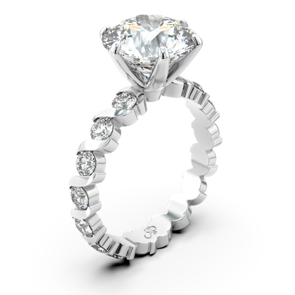 ONDA LUCENTE GRANDE DIAMOND RING GOLD, HALF PAVED