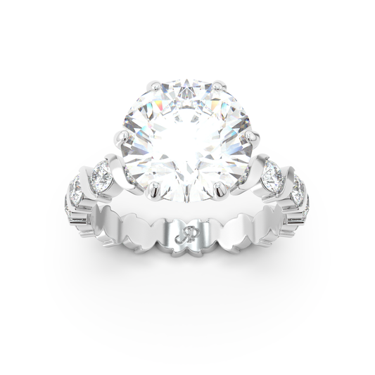 Top view of the Onda Lucente Grande diamond ring in 18k white gold with natural diamonds by Rocco Pagliara